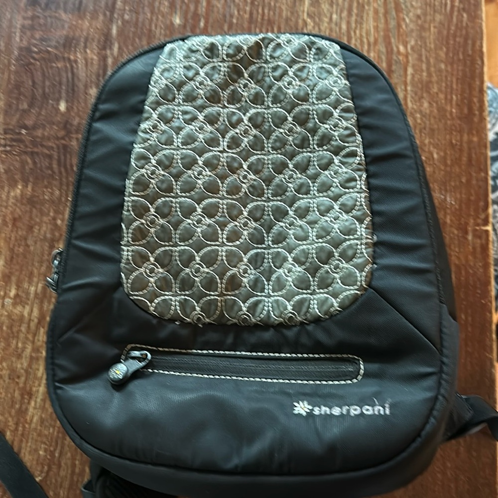 Sherpani Backpack purse